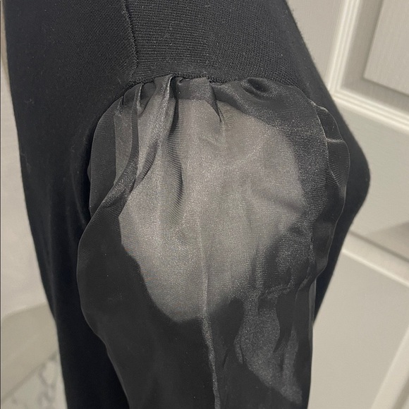 Adrianna Papell  Black V Neck Sweater Knit Top with 3/4 Sheer Sleeves Sz M - Picture 5 of 13